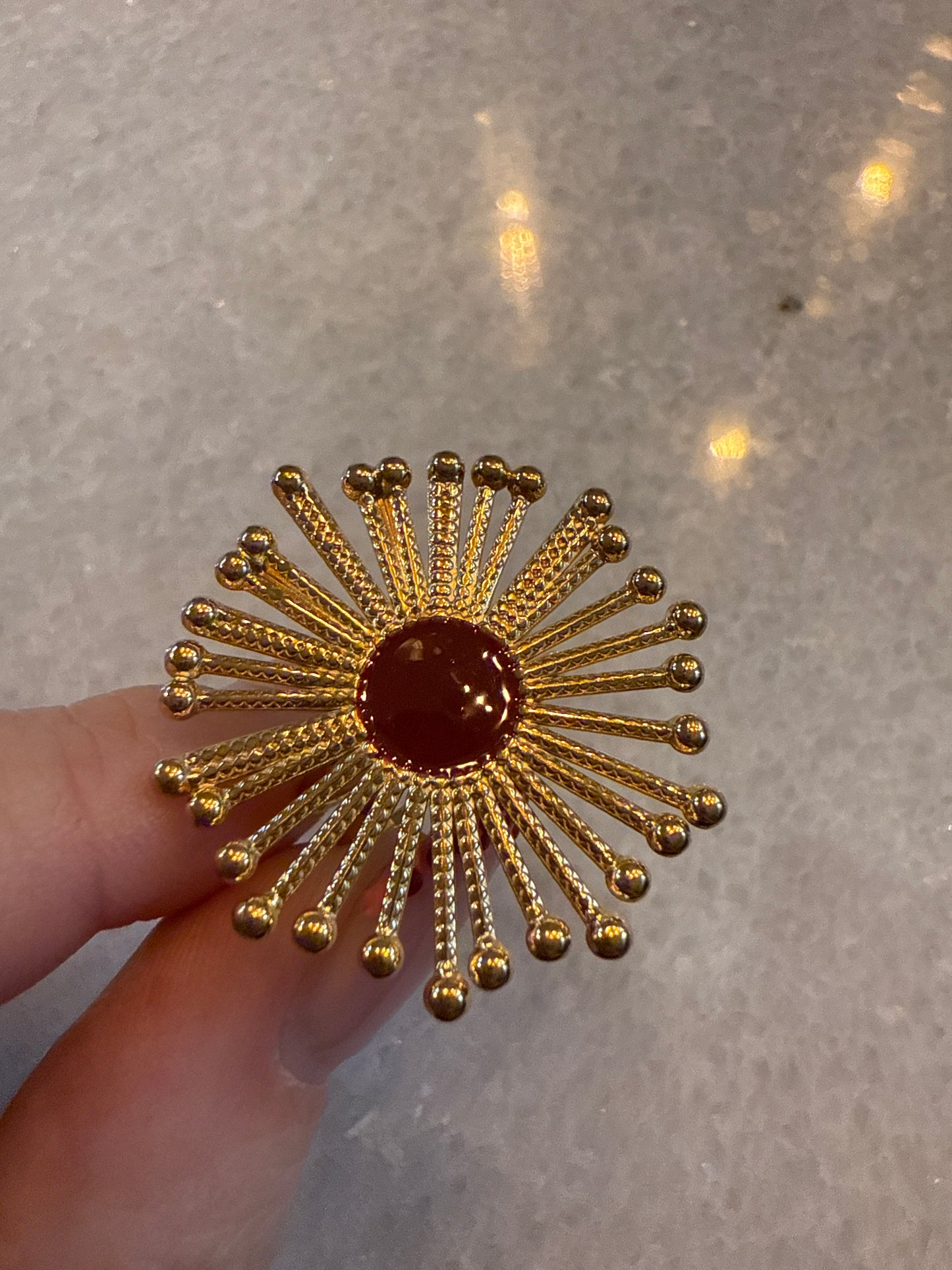 Ring dotted shine rood goud