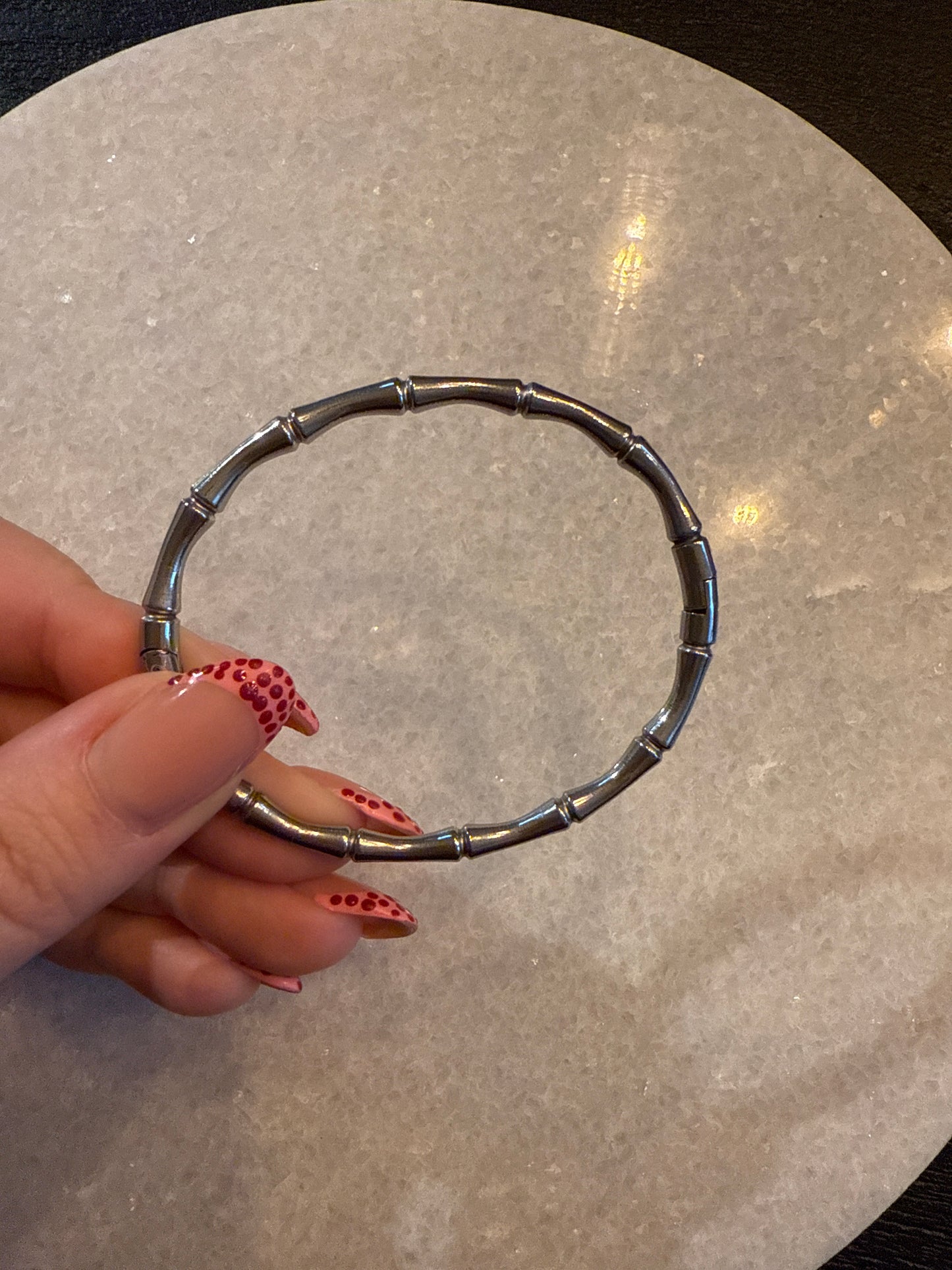 Bangle bamboe dicht zilver