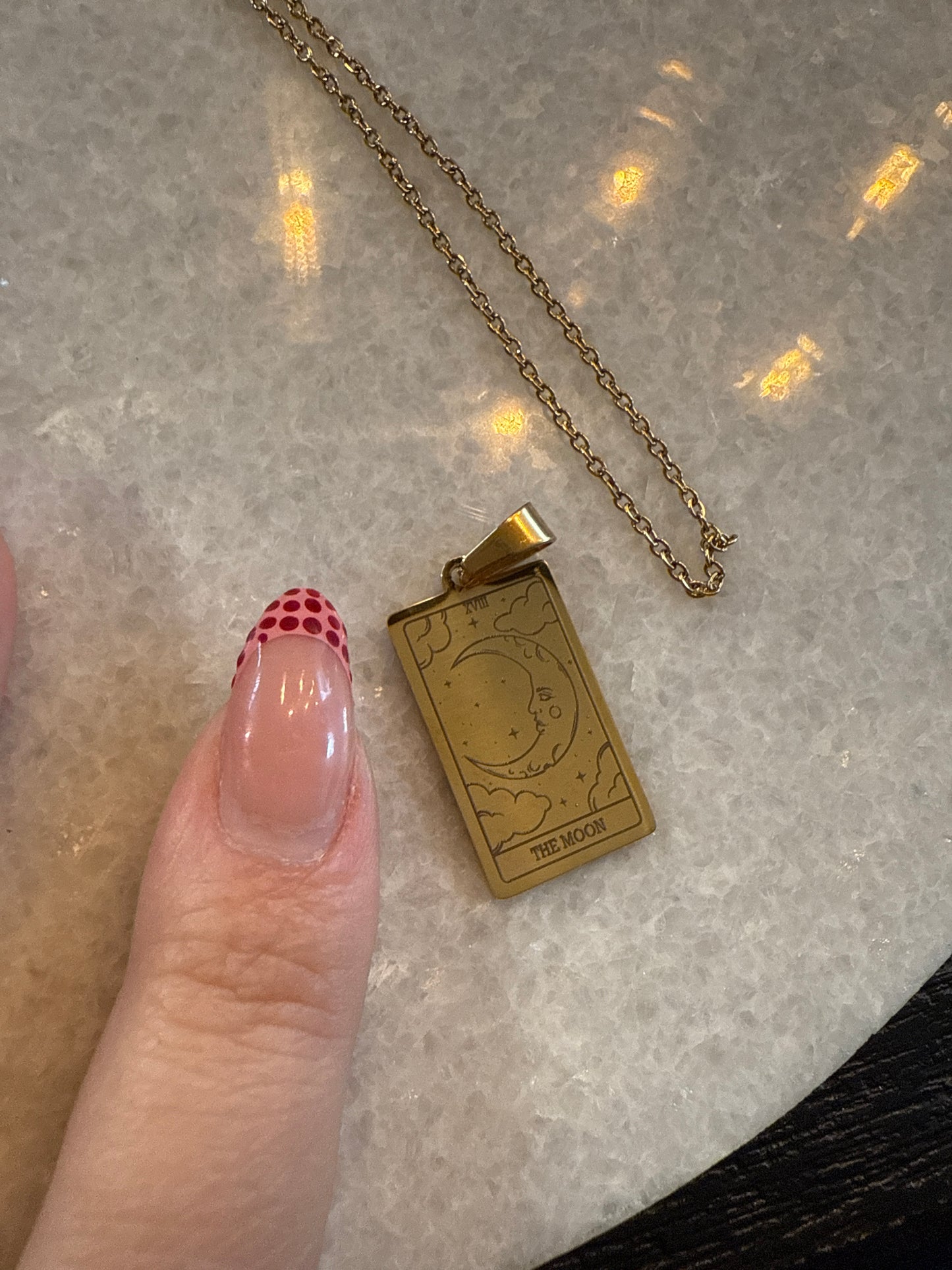 Ketting tarot pendant the moon goud