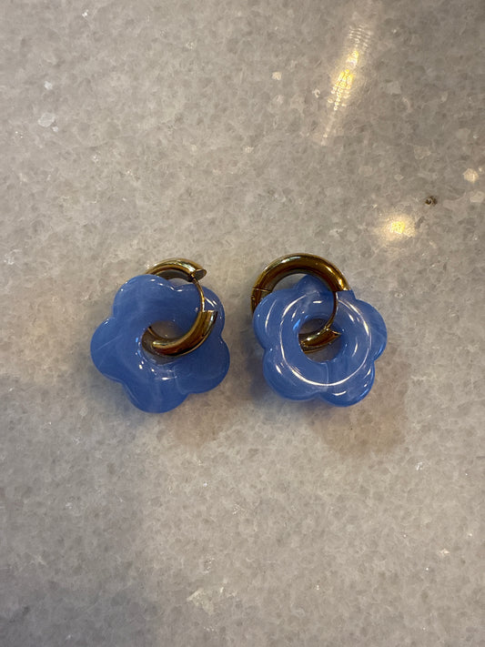 Oorbel bloem blauw goud