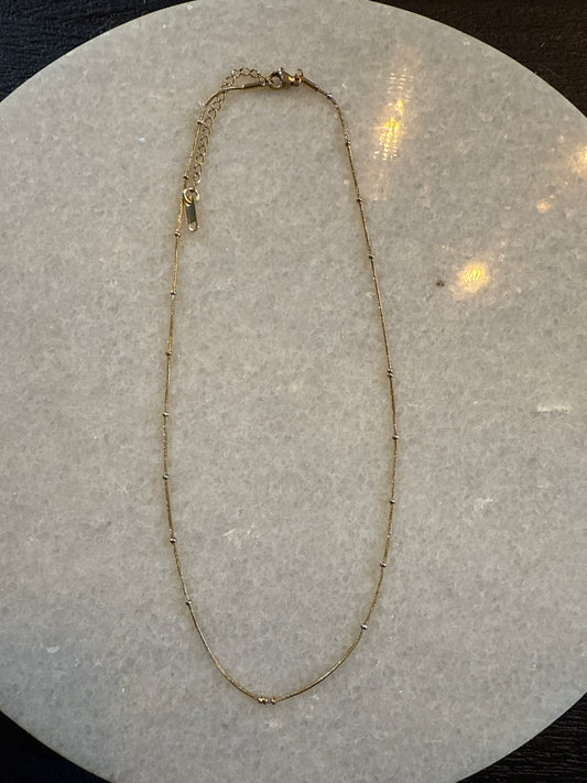 Ketting mini dot goud